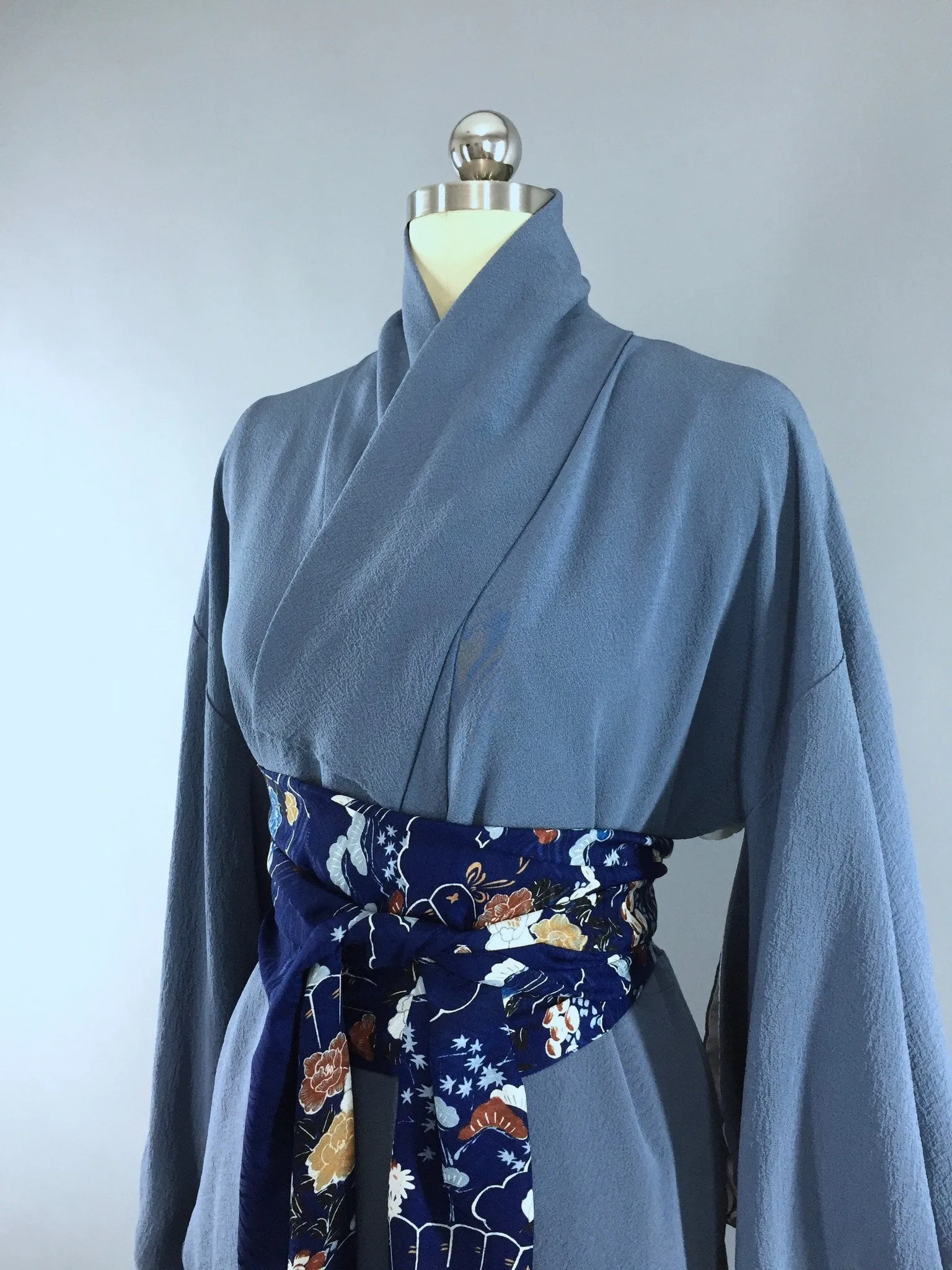 1950s Vintage Silk Kimono Robe / Blue Silk Crepe