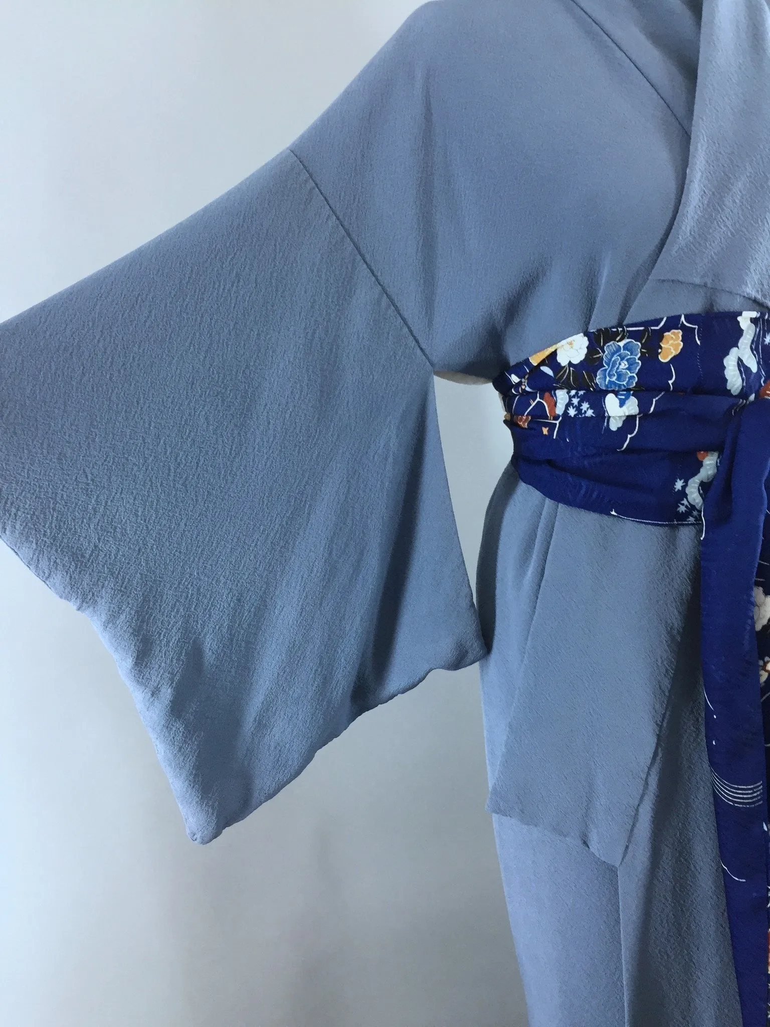 1950s Vintage Silk Kimono Robe / Blue Silk Crepe