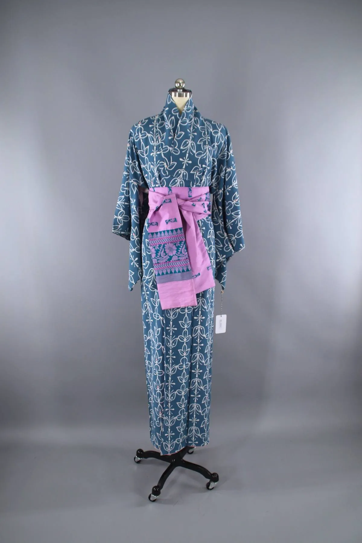 1950s Vintage Silk Kimono Robe / Teal Blue Floral