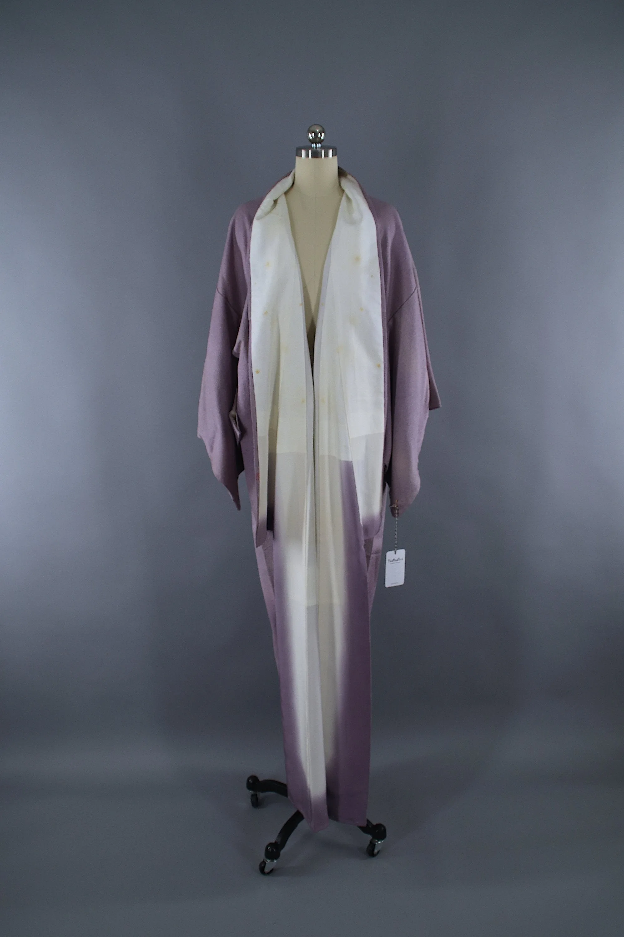 1960s Vintage Silk Kimono Robe / Dusty Lavender