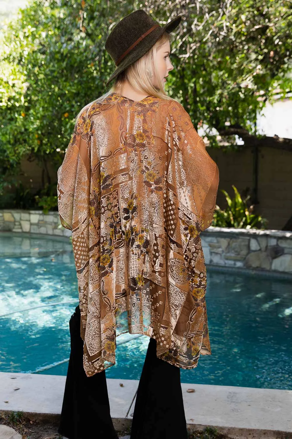 Mandala Bloom Intricate Velvet Henna Pattern Kimono