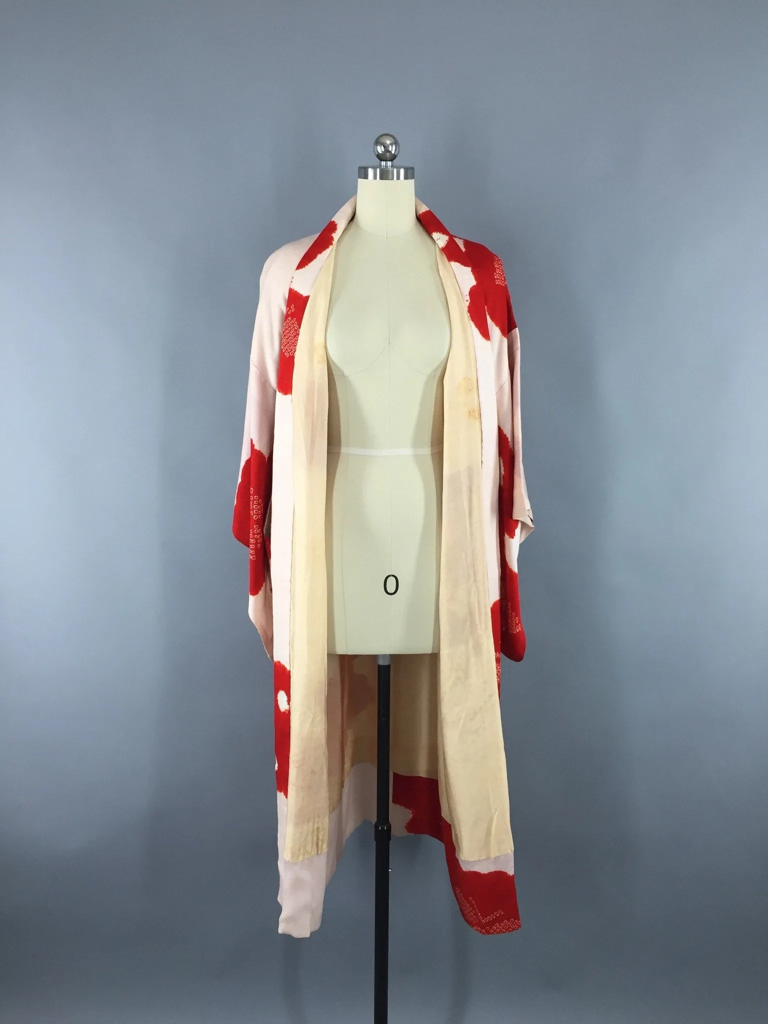 Vintage 1930s Silk Kimono Robe with Pale Pink and Red Shibori Juban