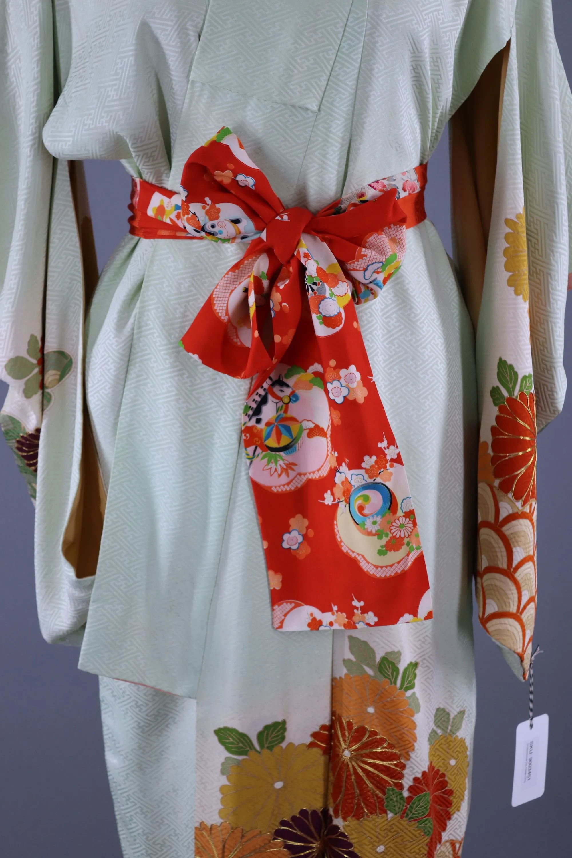 Vintage 1960s Silk Kimono Robe / Green & Orge Floral Seigaiha